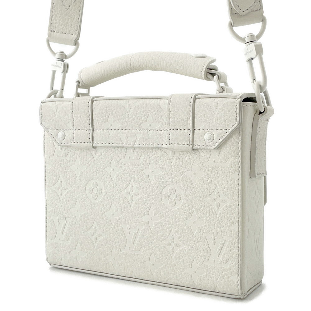 LOUIS VUITTON Flap Soft Trunk Messenger WhiteM57407 Taurillon Leather