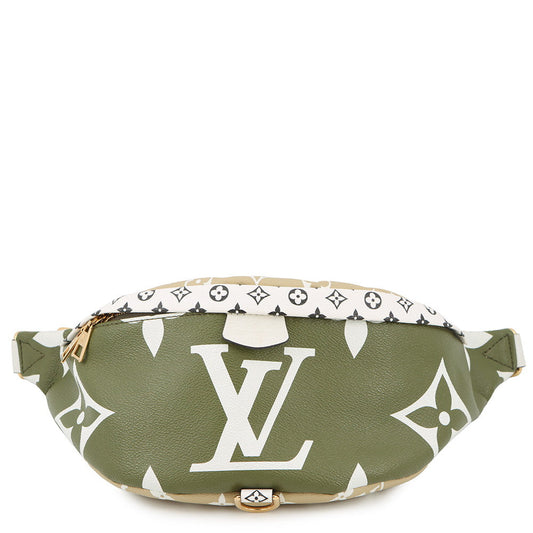 LOUIS VUITTON Bumbag Khaki/White/BeigeM44611 Monogram Monogram Giant