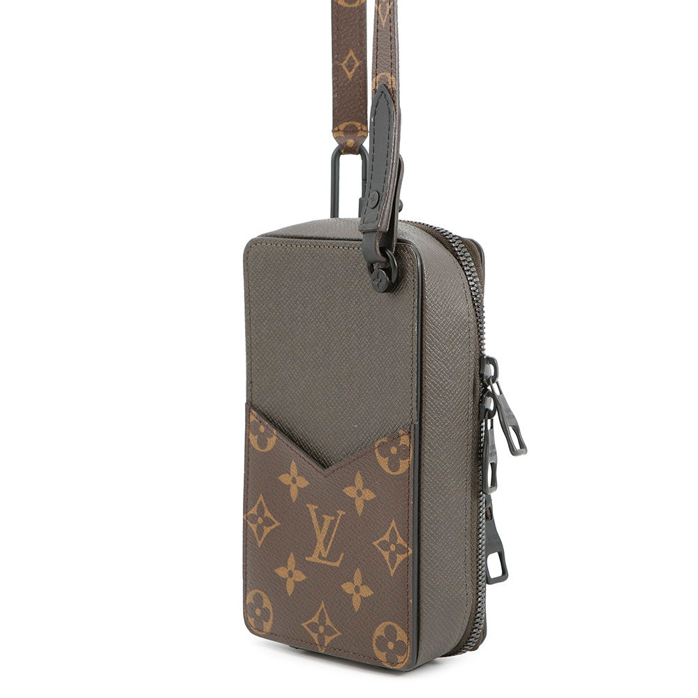 LOUIS VUITTON Phone box Khaki/BrownM30581 Taiga Leather Monogram
