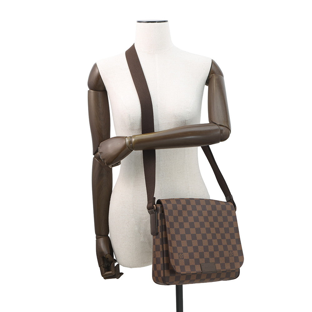LOUIS VUITTON District BrownN41213 Damier Ebene Canvas Size PM