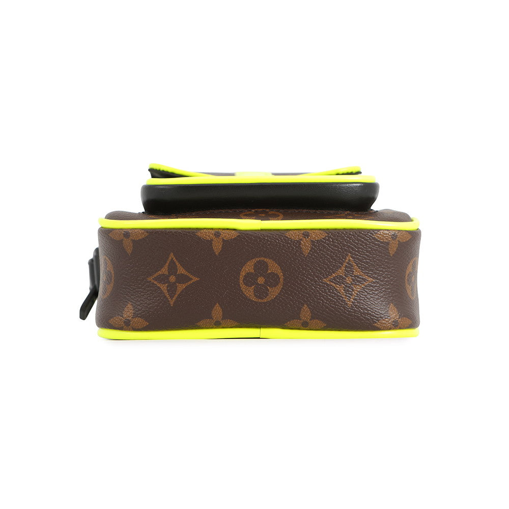 LOUIS VUITTON Christopher wearable wallet Noir/Brown/Neon YellowM80793 Monogram Macassar Canvas