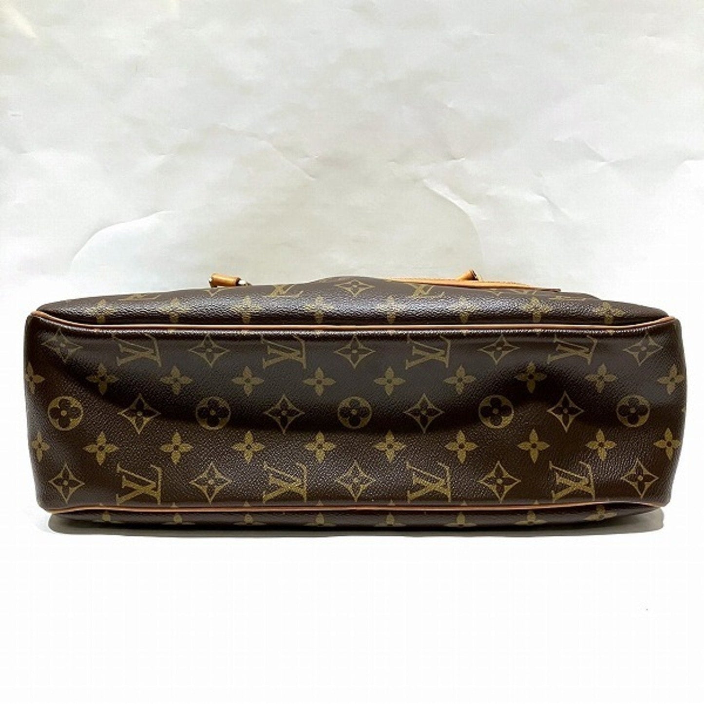 LOUIS VUITTON Cite Handbag