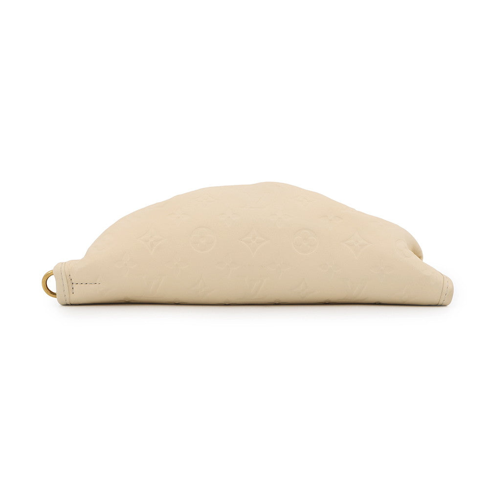 LOUIS VUITTON Gyoza Pouch Monogram?BeigeM26186 Monogram