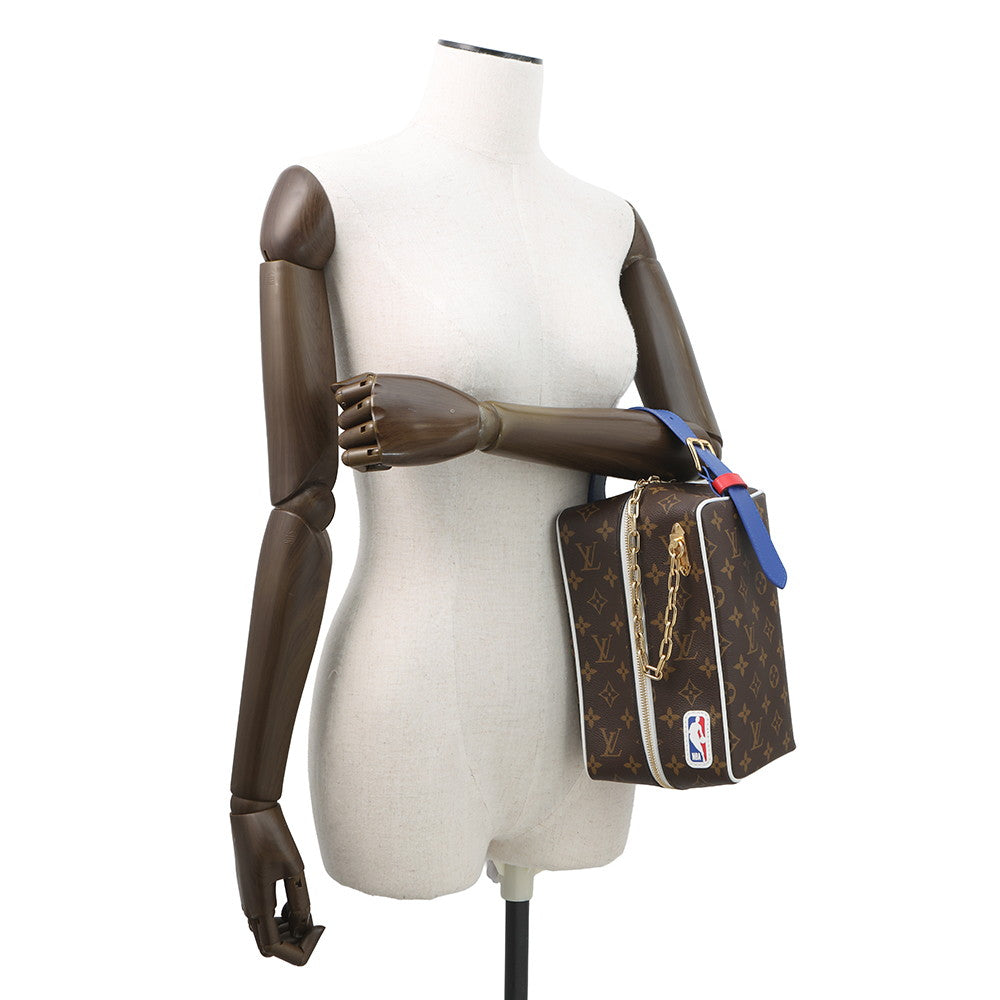 LOUIS VUITTON Cloakroom drop kit BlueM45588 Monogram NBA
