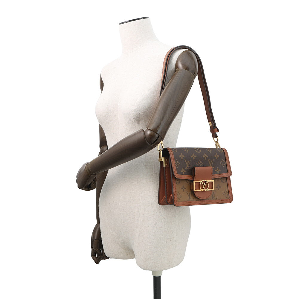 LOUIS VUITTON Dauphine Brown/NoirM44580 Monogram Monogram Reverse Canvas Size MINI
