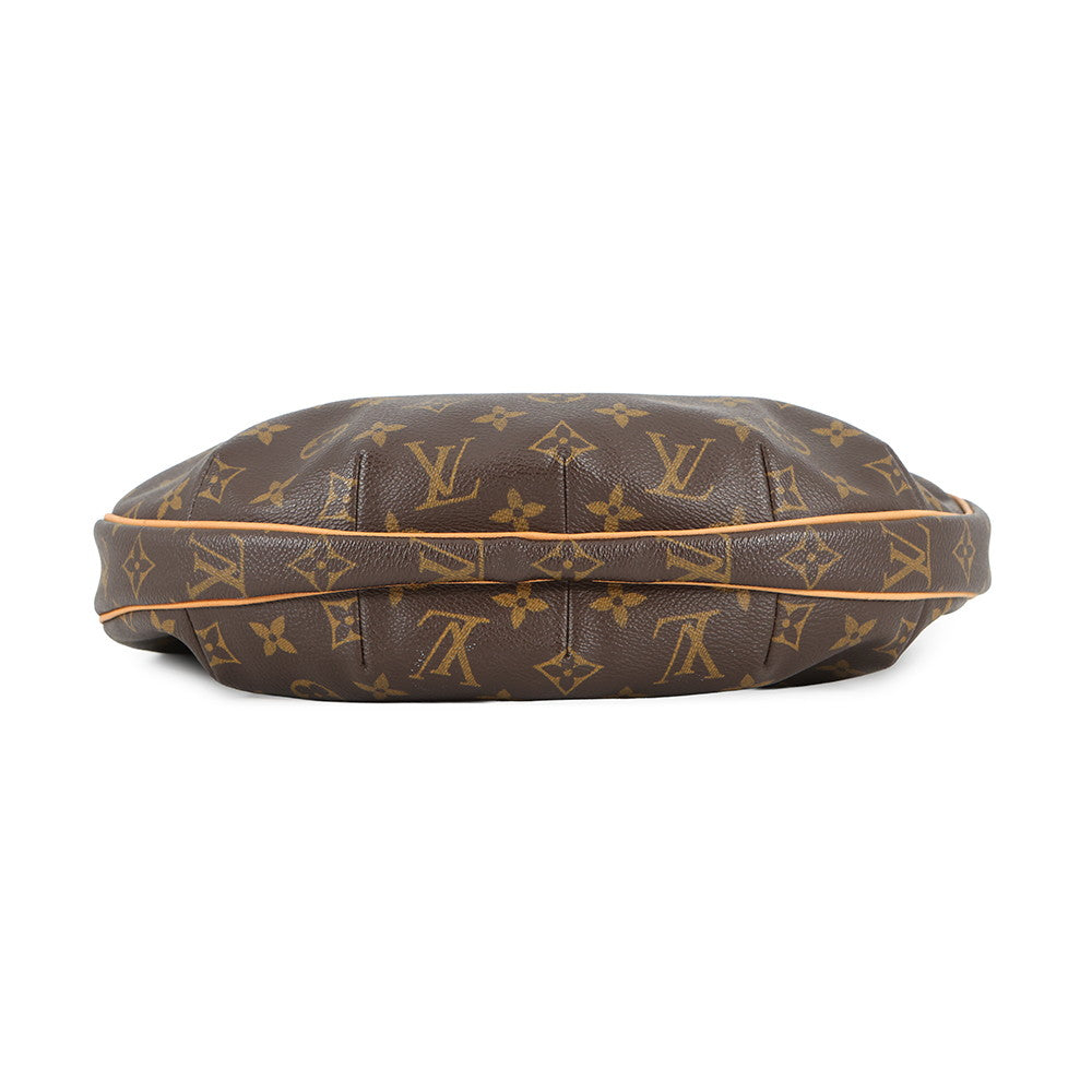 LOUIS VUITTON Croissant RedM51512 Monogram Size MM