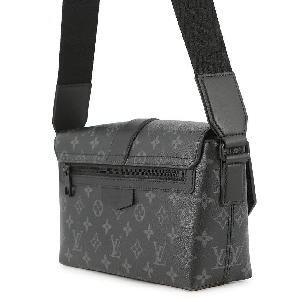 LOUIS VUITTON S Cape Messenger BlackM46794 Monogram Eclipse