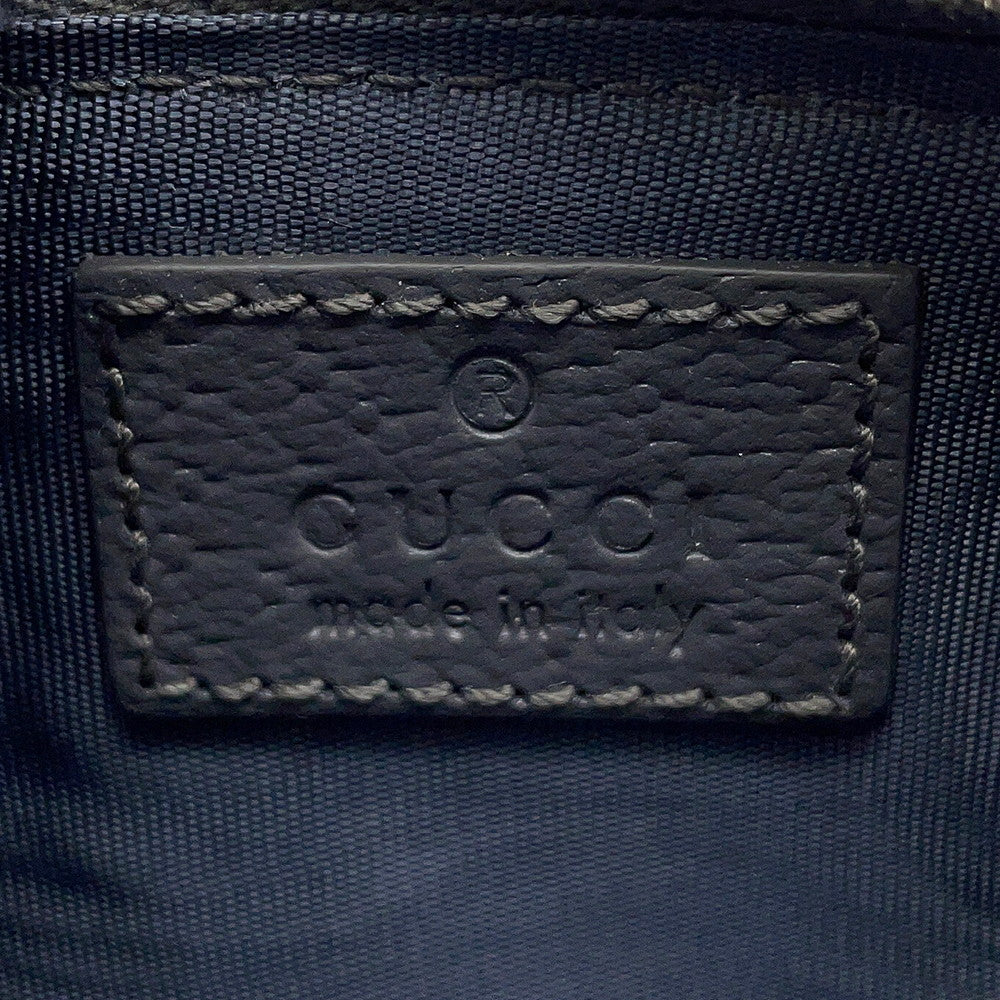 GUCCI GG Supreme key pouch Gray/Black820666 GG Supreme/Leather