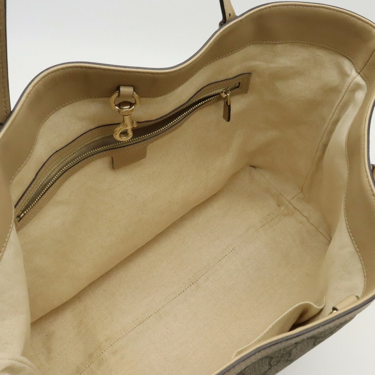 Gucci Leather Shoulder Bag