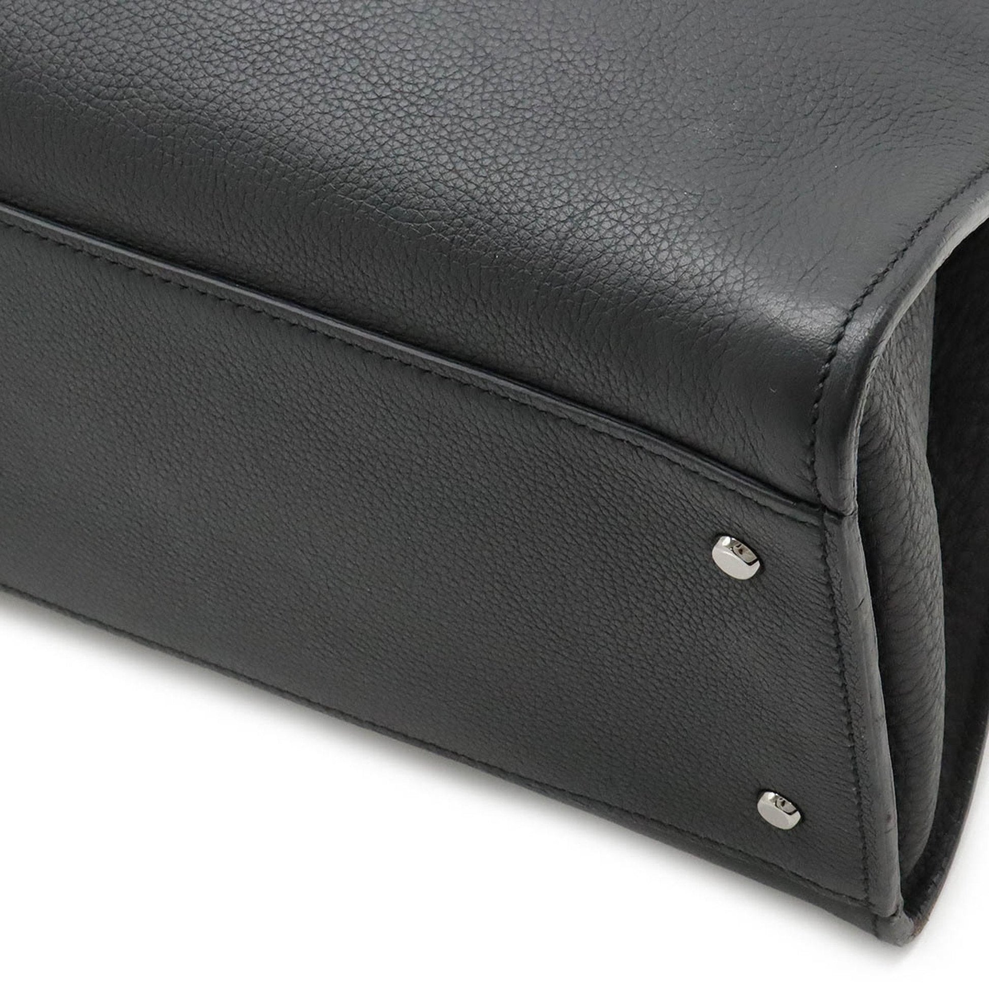 Gucci Leather Shoulder Bag