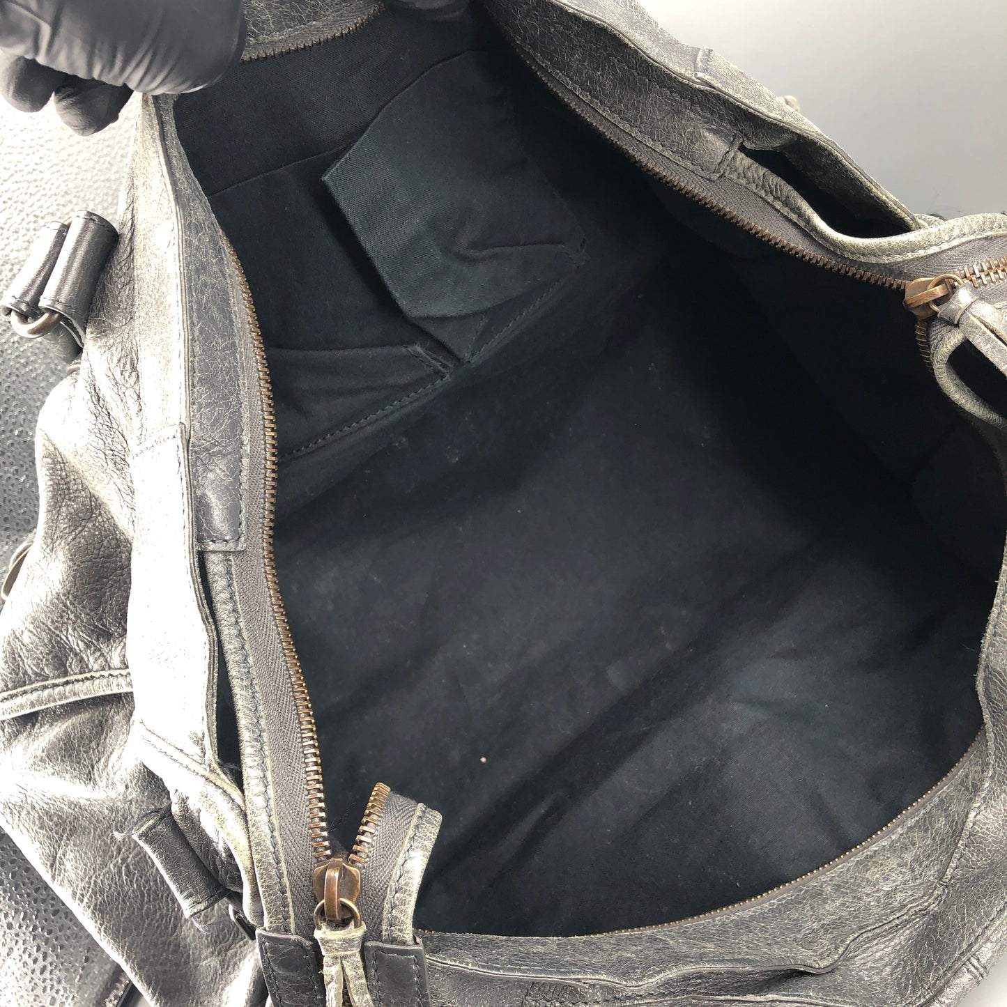 Balenciaga Classic City Distressed Leather Shoulder Handbag Grey
