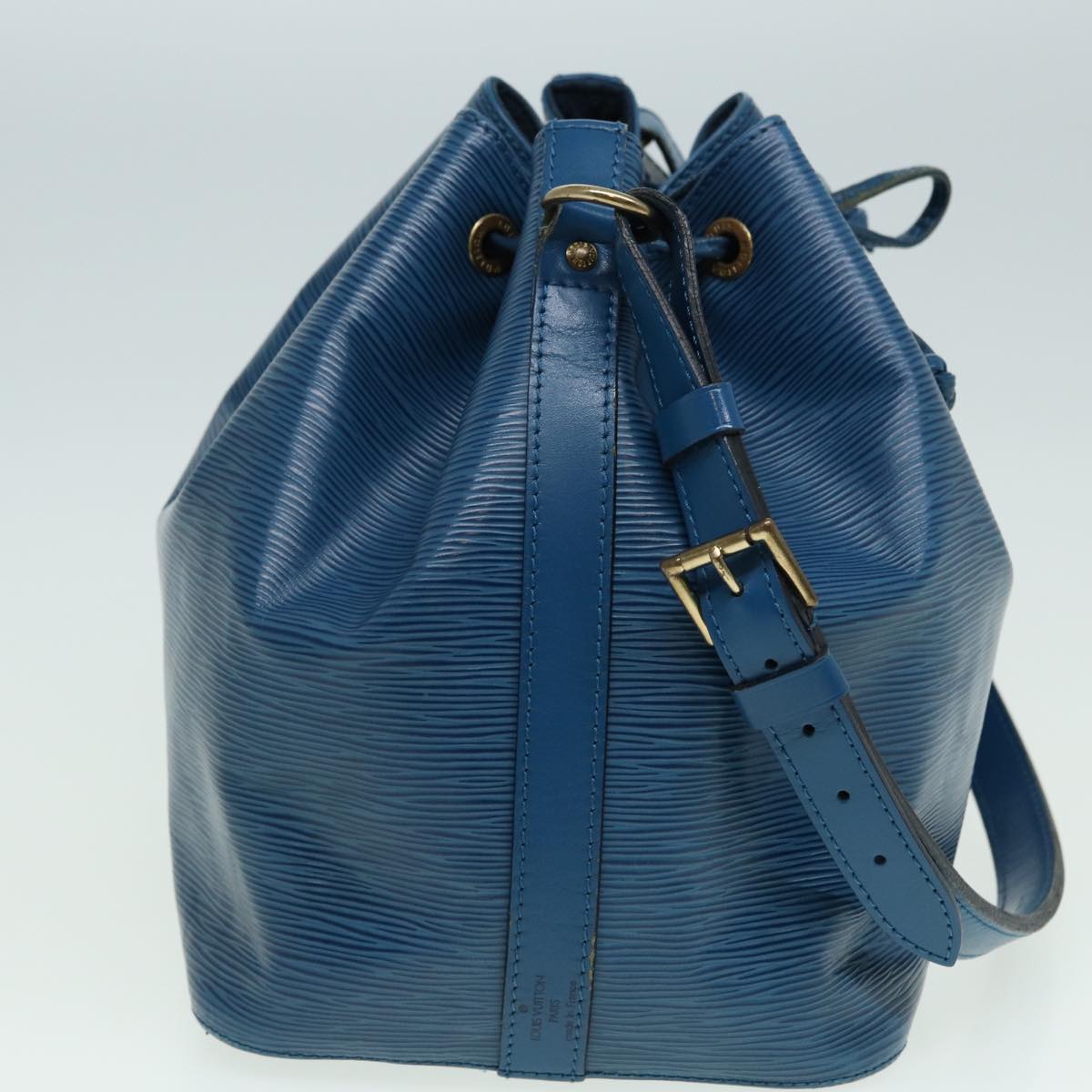 LOUIS VUITTON Petit Noe Shoulder Bag