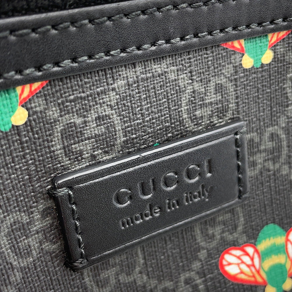 GUCCI GG Supreme Crossbody Bag Bee Black675181 GG Supreme
