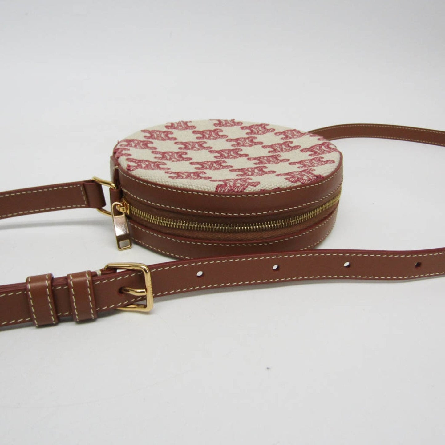 Luxury CELINE Triomphe Shoulder Bag