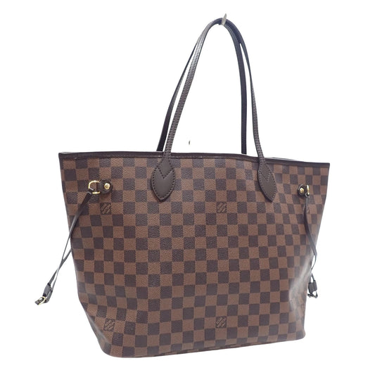 LOUIS VUITTON Neverfull MM Tote