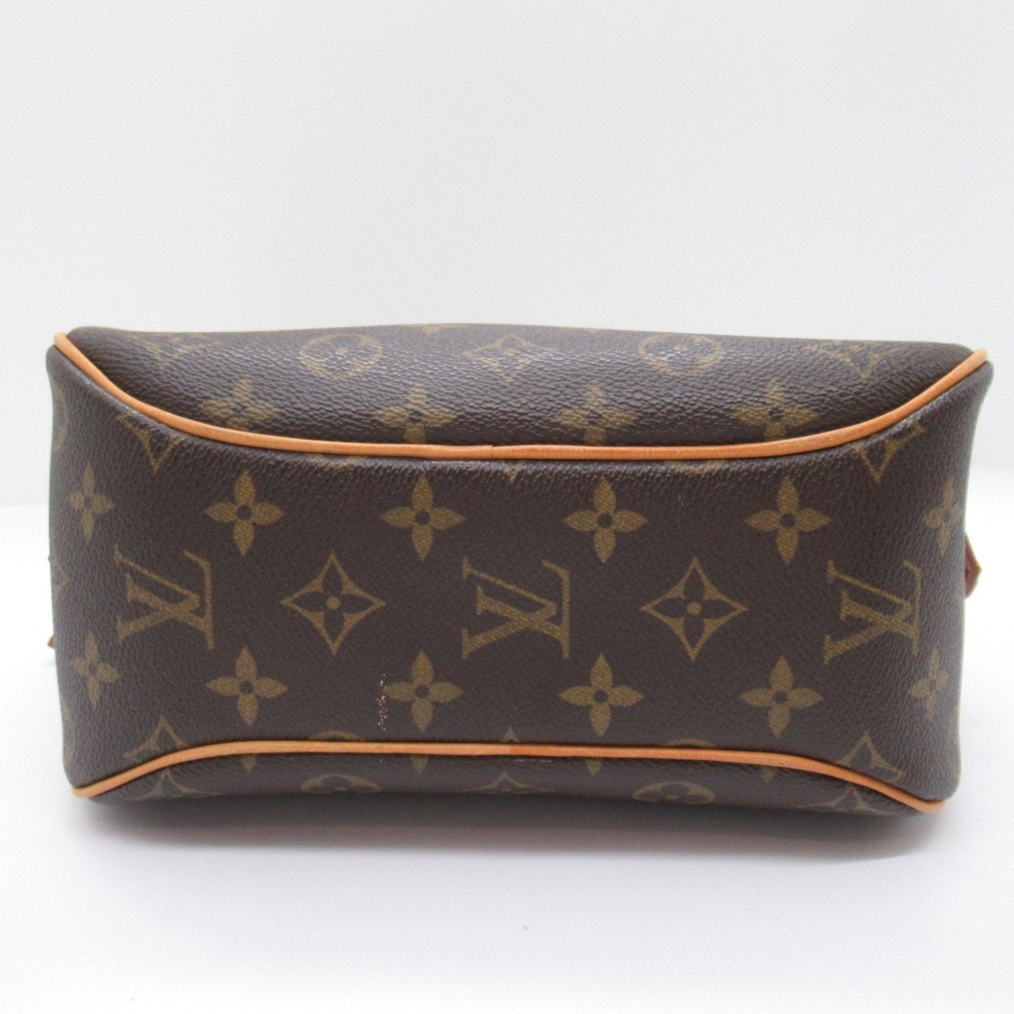 LOUIS VUITTON Blois Shoulder Bag