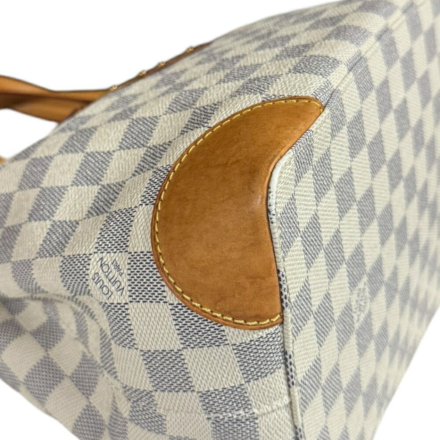 LOUIS VUITTON Hampstead Shoulder Bag
