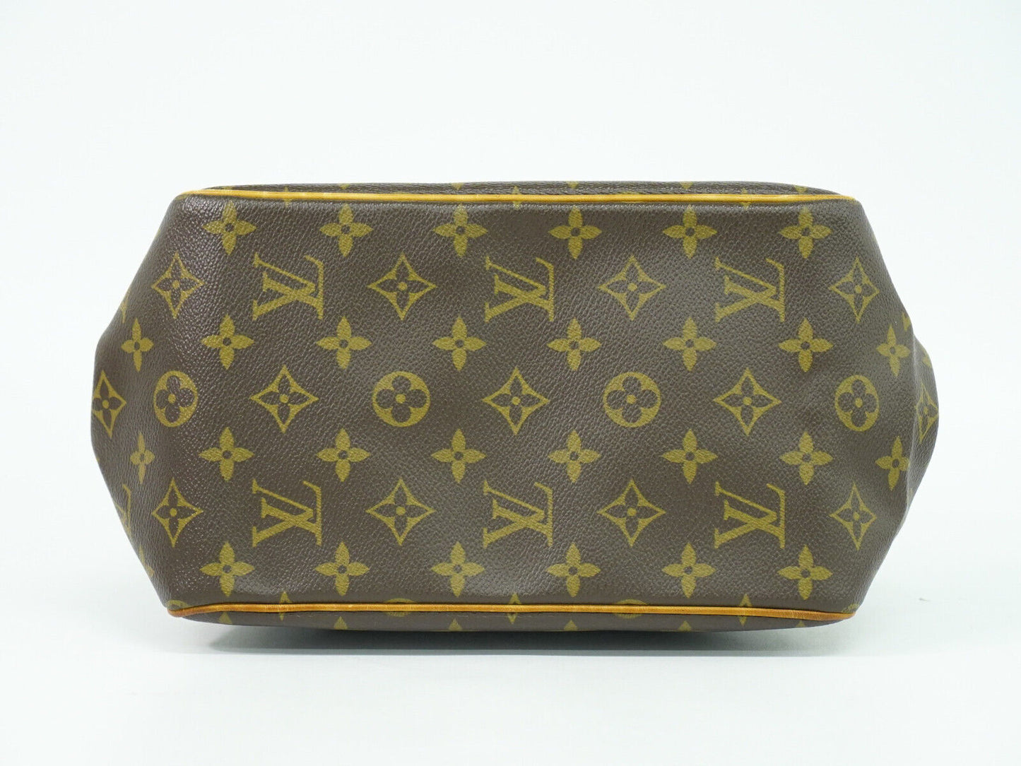 LOUIS VUITTON Batignolles Handbag