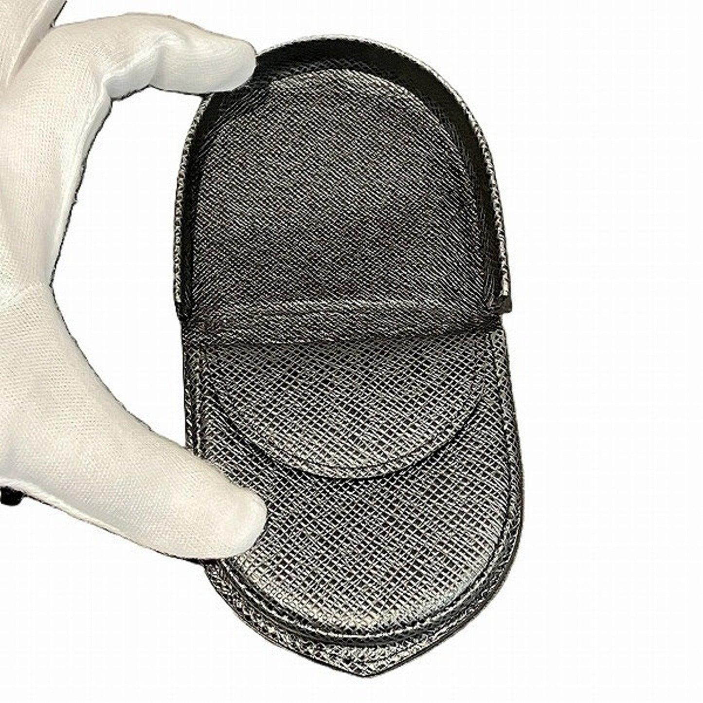 LOUIS VUITTON Cuvette Wallet