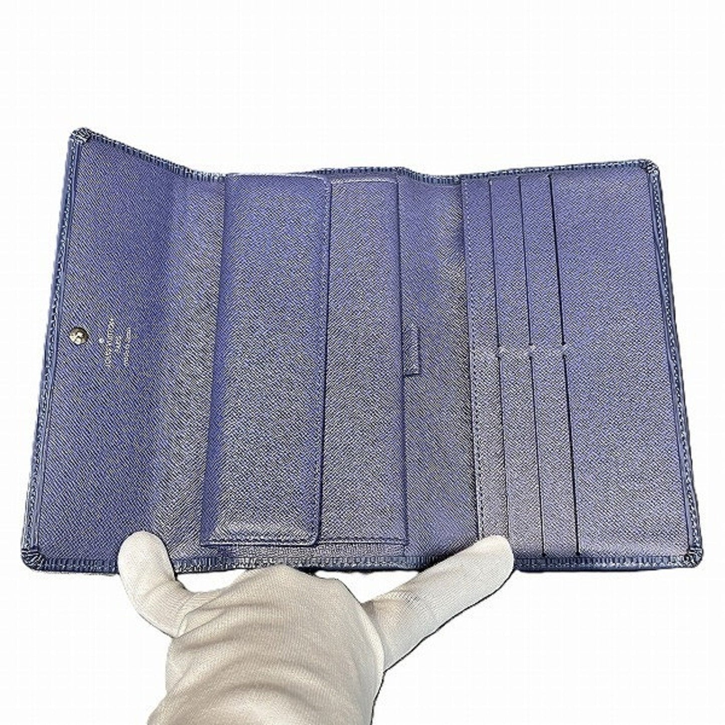 LOUIS VUITTON International Wallet