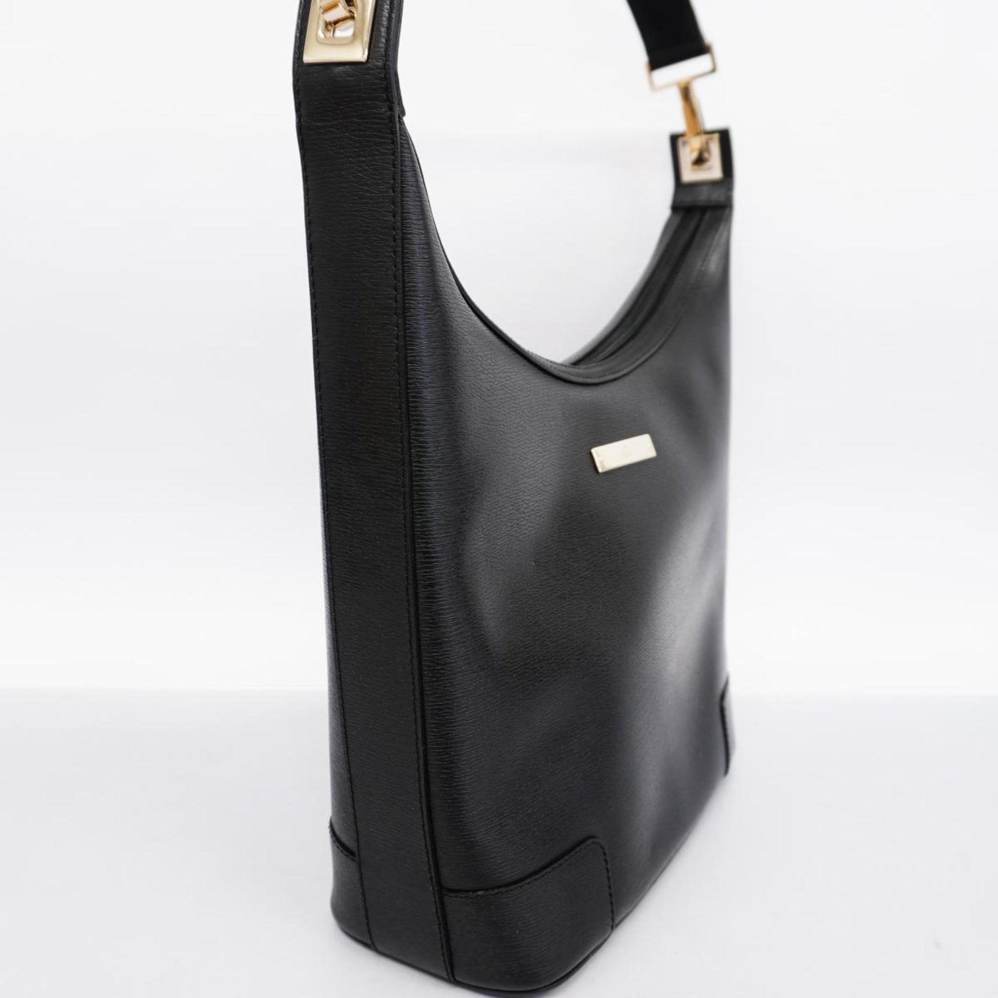 Gucci Leather Shoulder Bag