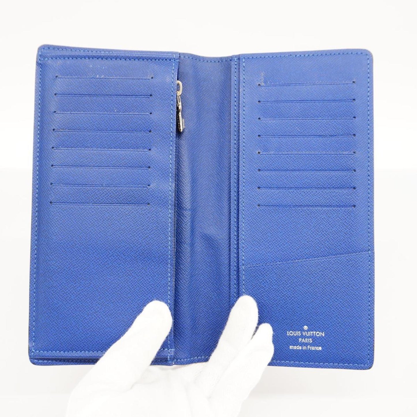 LOUIS VUITTON Brazza Wallet