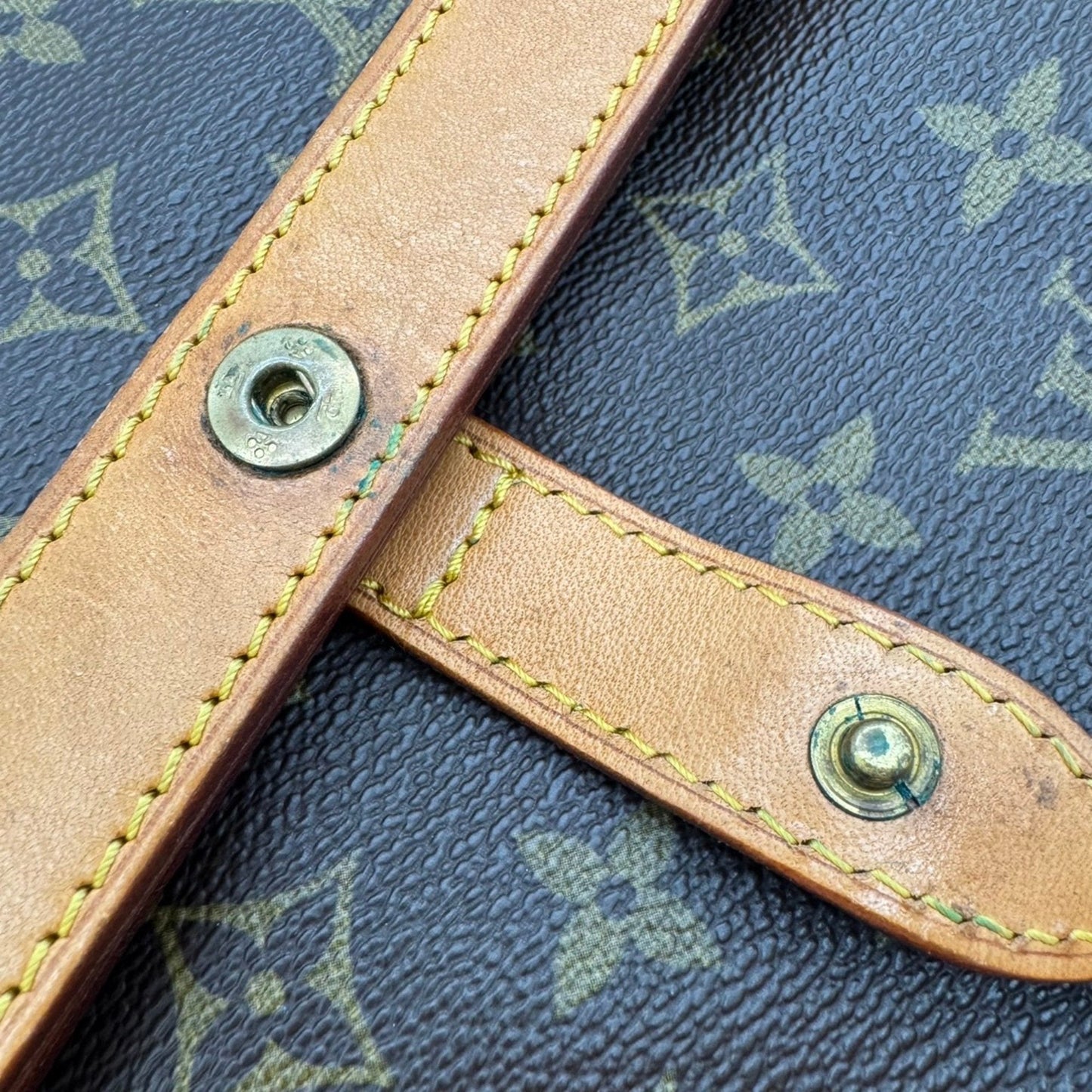 Louis Vuitton Pochette pliante