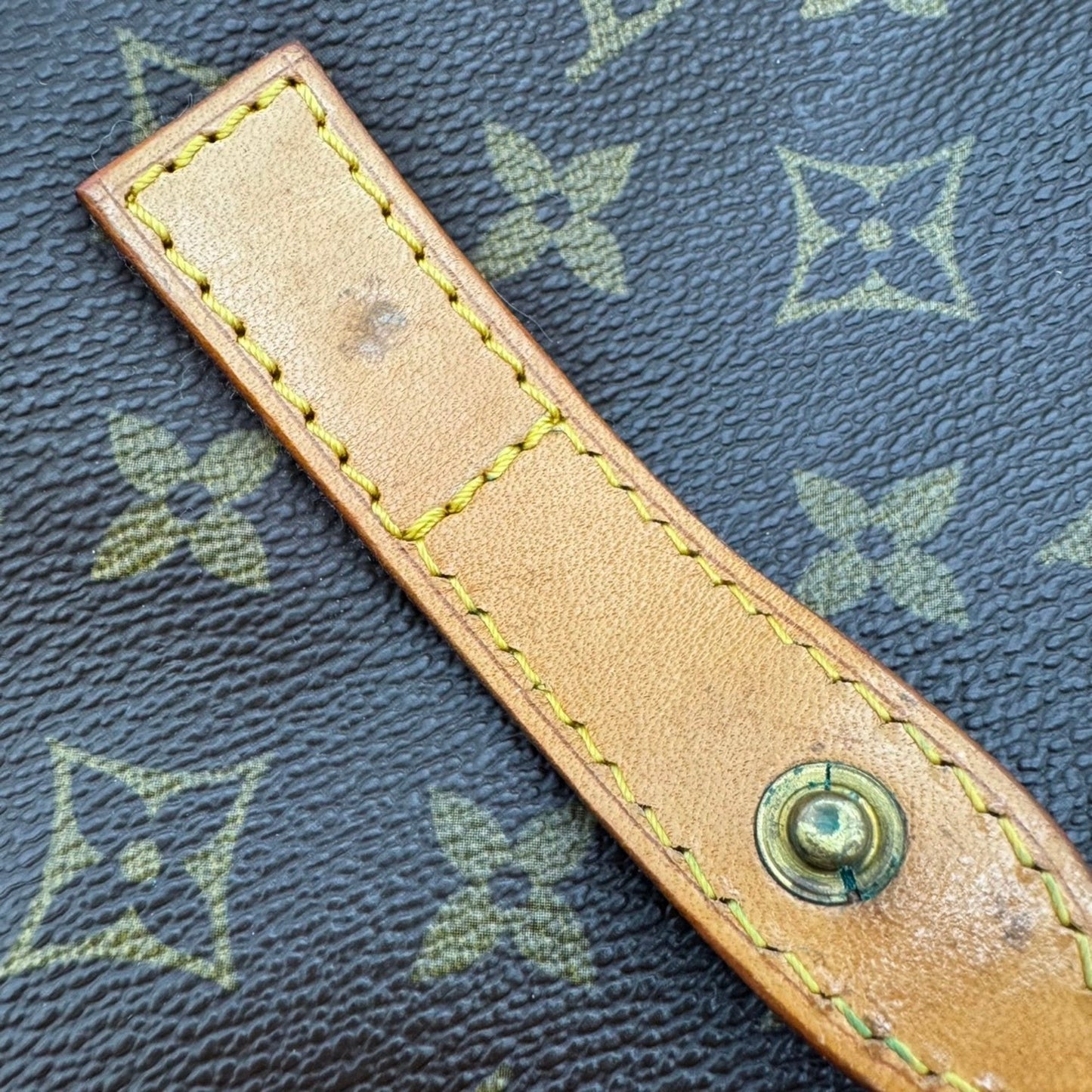 Louis Vuitton Pochette pliante