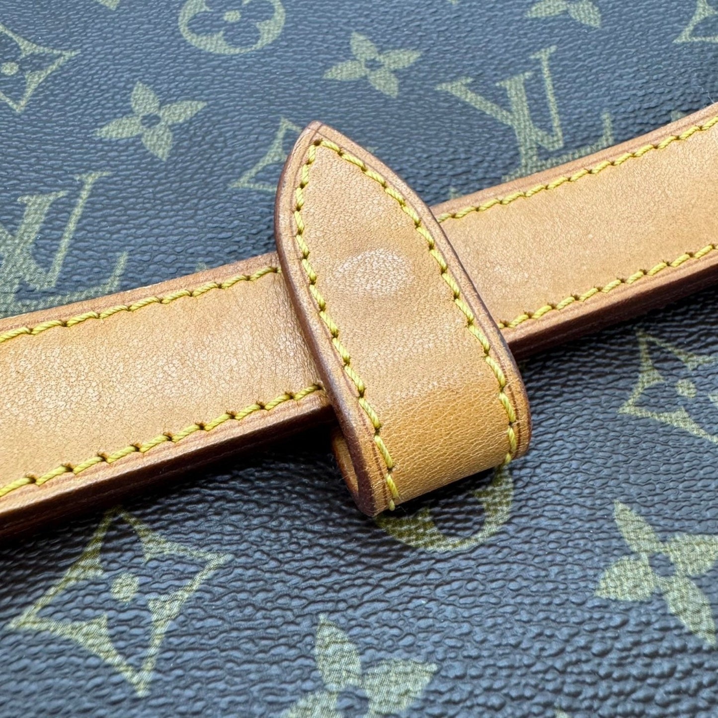 Louis Vuitton Pochette pliante