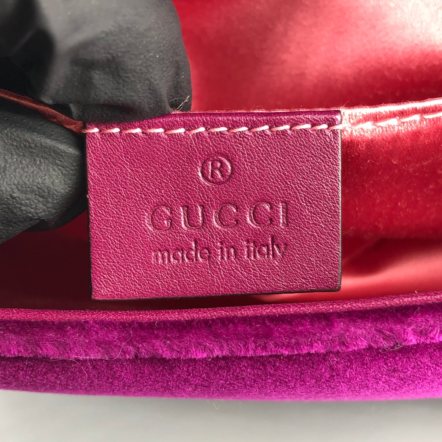 Gucci Marmont Fuchsia Velvet Matelasse Chain Shoulder Bag