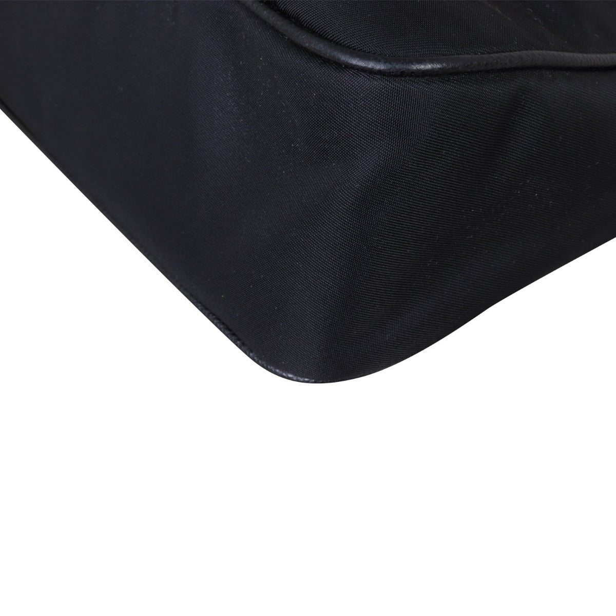 Prada Re-Edition 2005 Tessuto Shoulder Bag