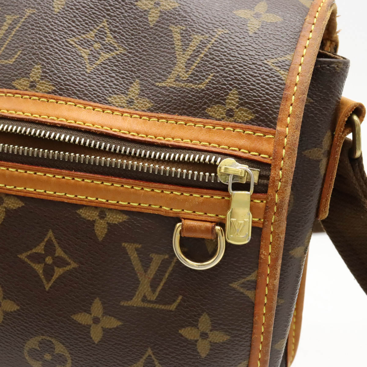 Louis Vuitton Monogram Messenger Bosfall PM M40106