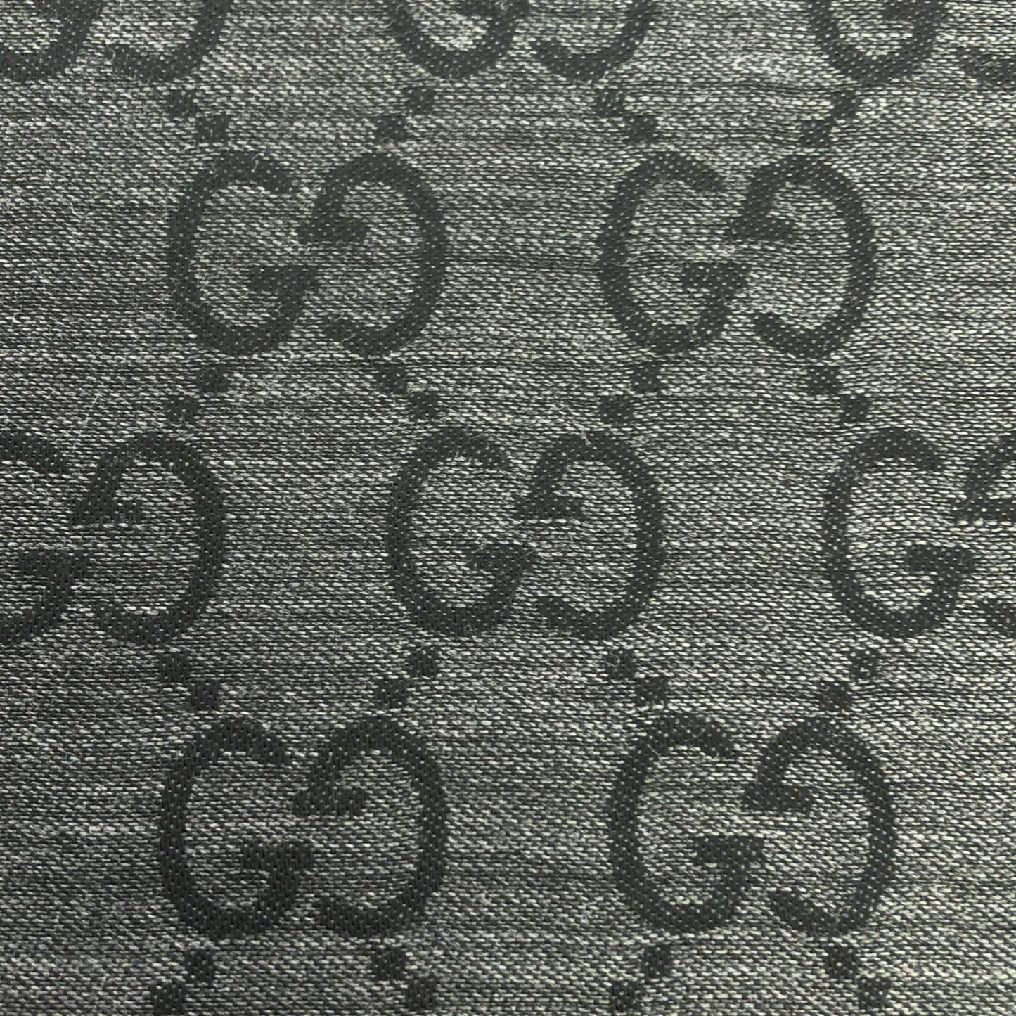 Gucci --
