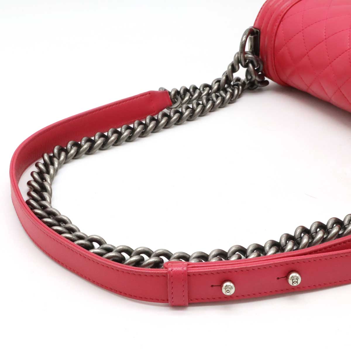 Chanel Caviar Skin Boy Chanel Chain Shoulder Bag Classic Flap