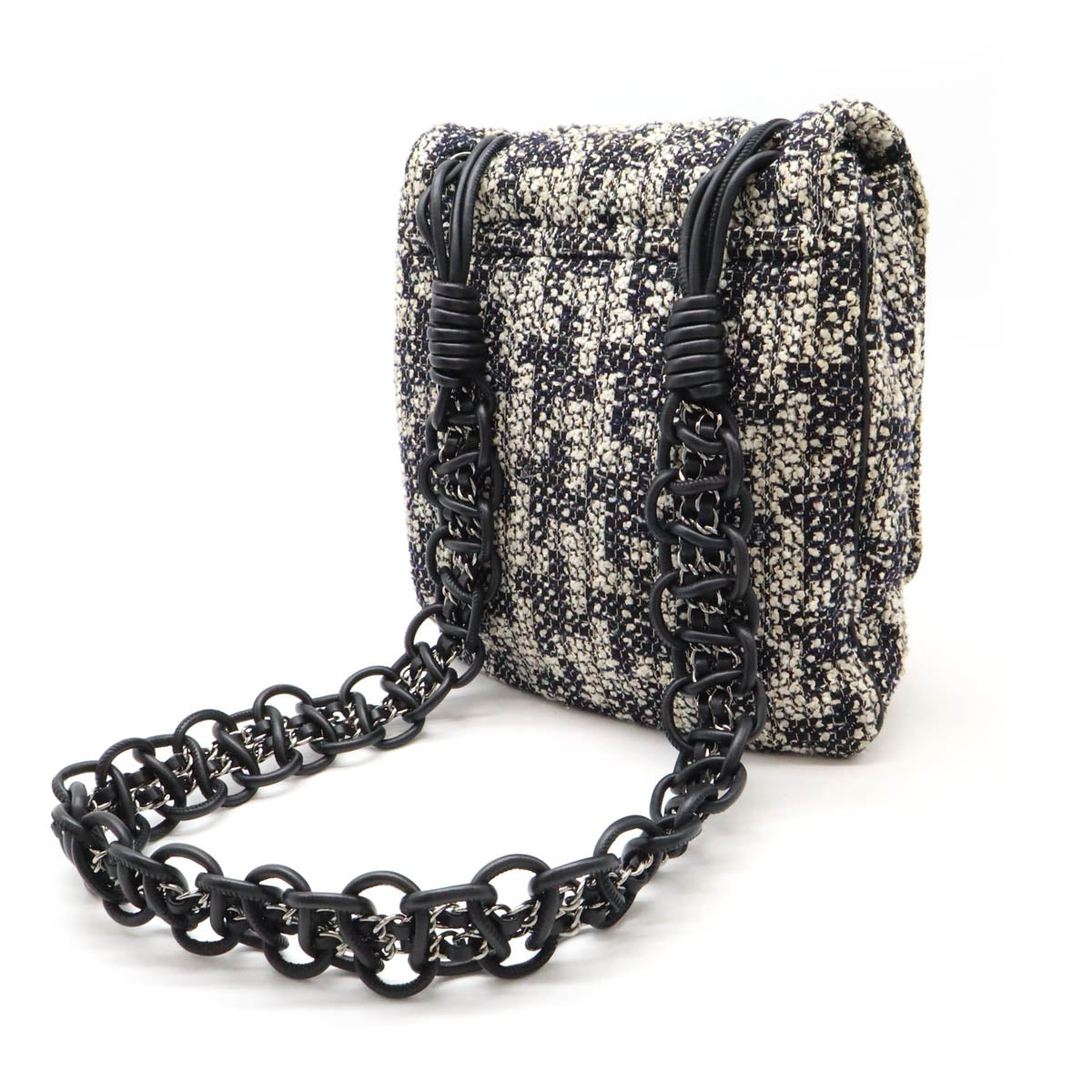Chanel Tweed Camellia Chain Shoulder Bag Shoulder Bag Classic Flap