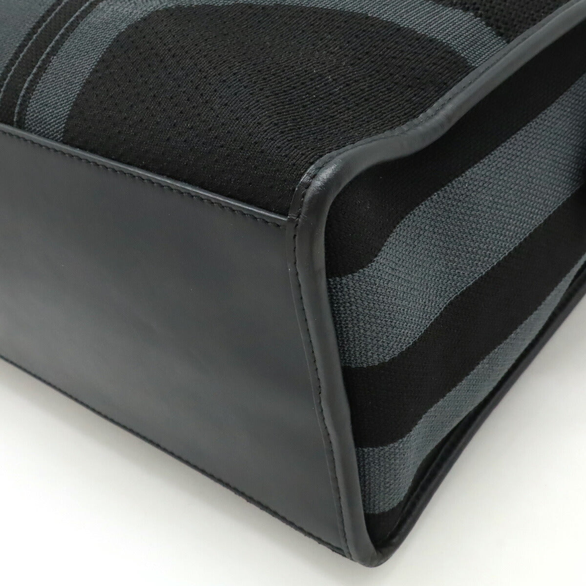 Fendi Mon Tresor Shoulder Bag - Ewore Bags