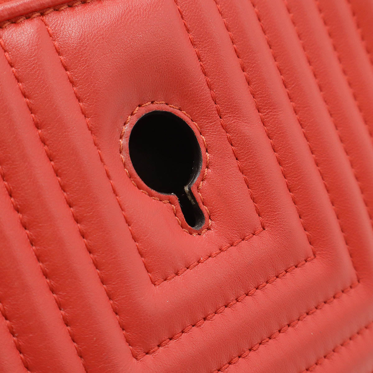 Fendi Dotcom Shoulder Bag - Ewore Bags