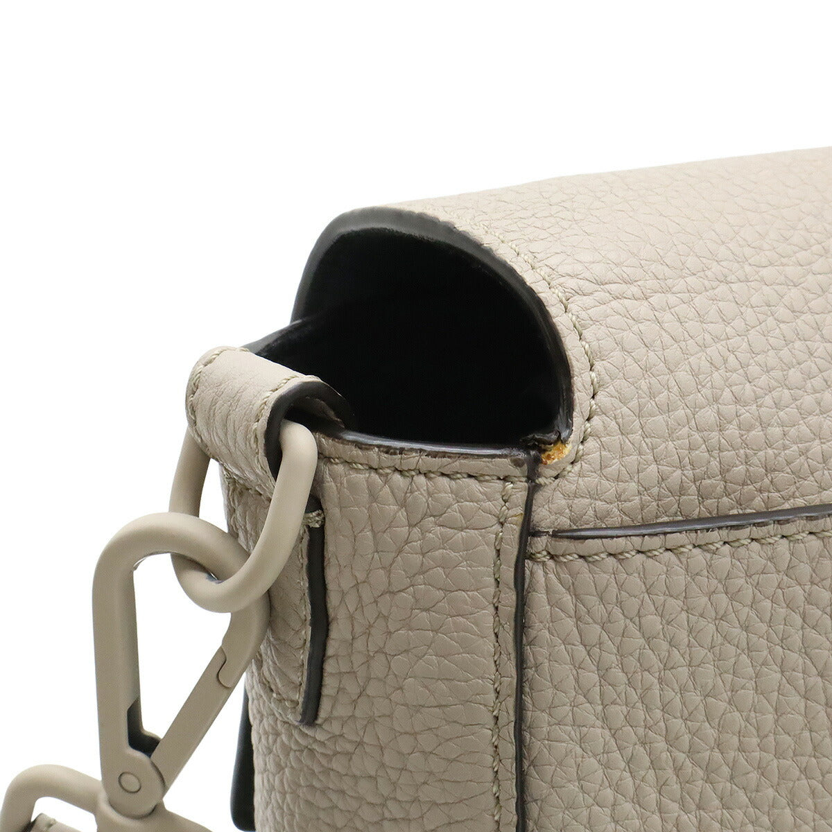 Fendi Baguette Shoulder Bag - Ewore Bags