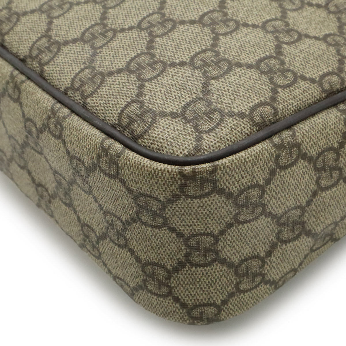 Gucci GG Supreme Shoulder Bag