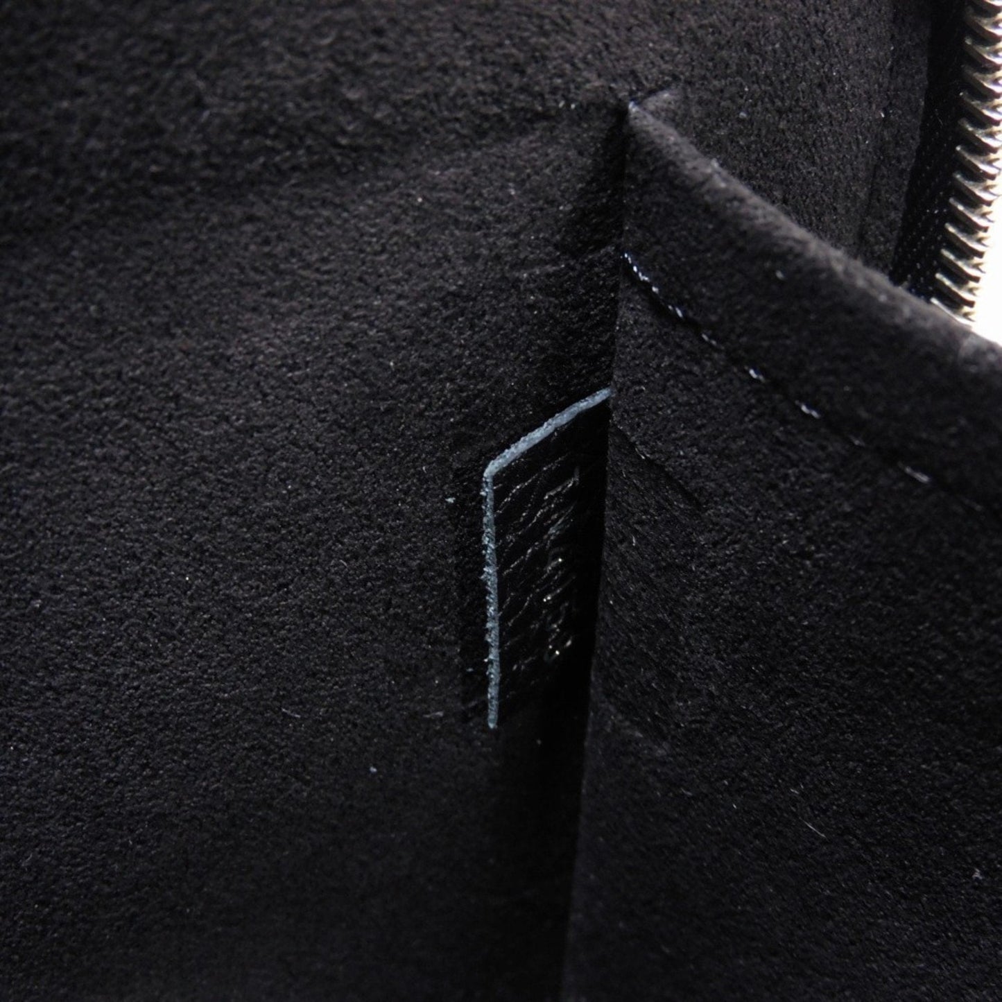 Louis Vuitton Pochette Jour Gm