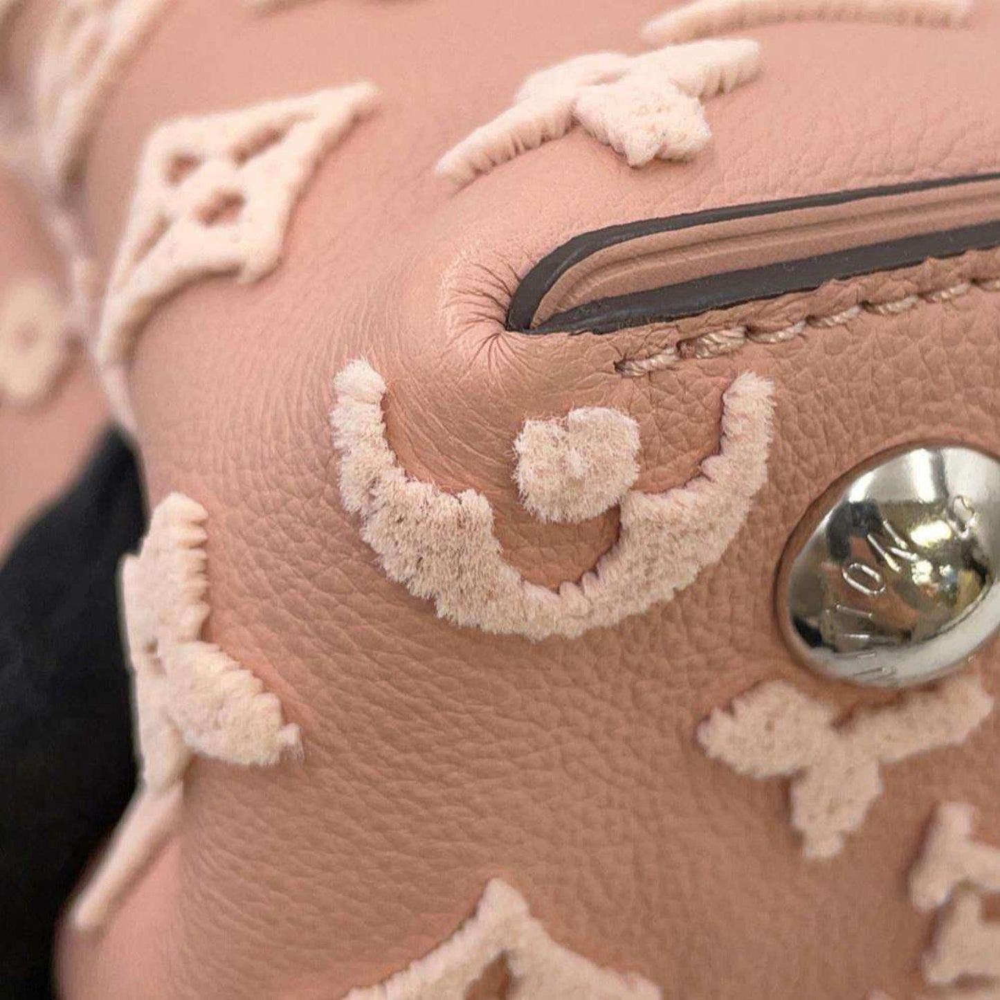Louis Vuitton Tote W