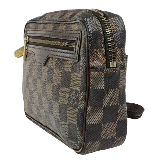 Louis Vuitton Pochette Macao