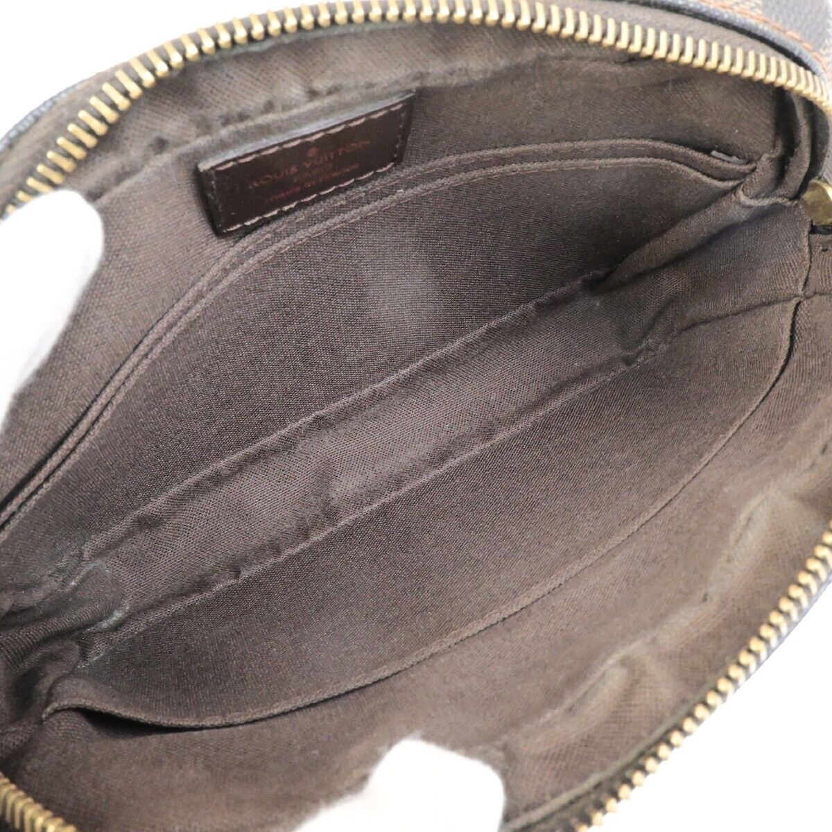 Louis Vuitton Pochette Macao