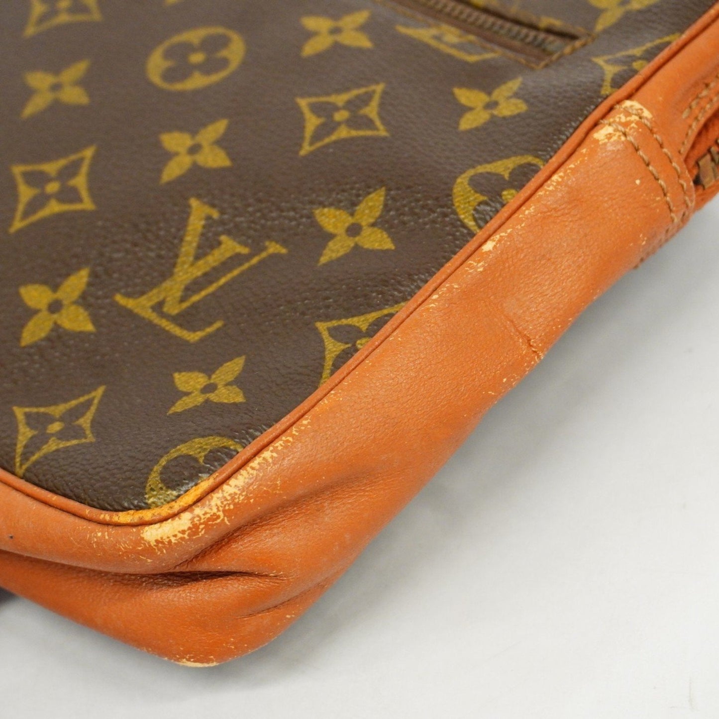 Louis Vuitton Pochette sport