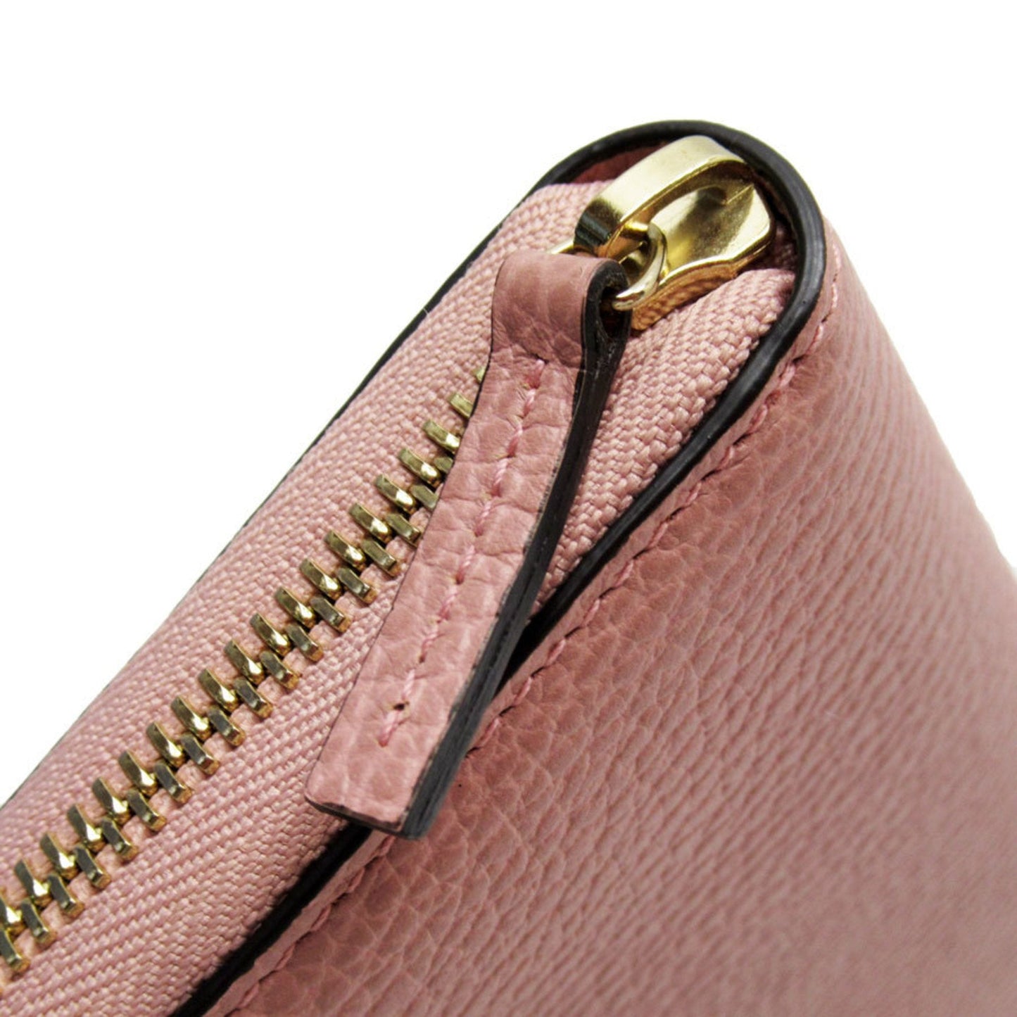 Gucci Zip around