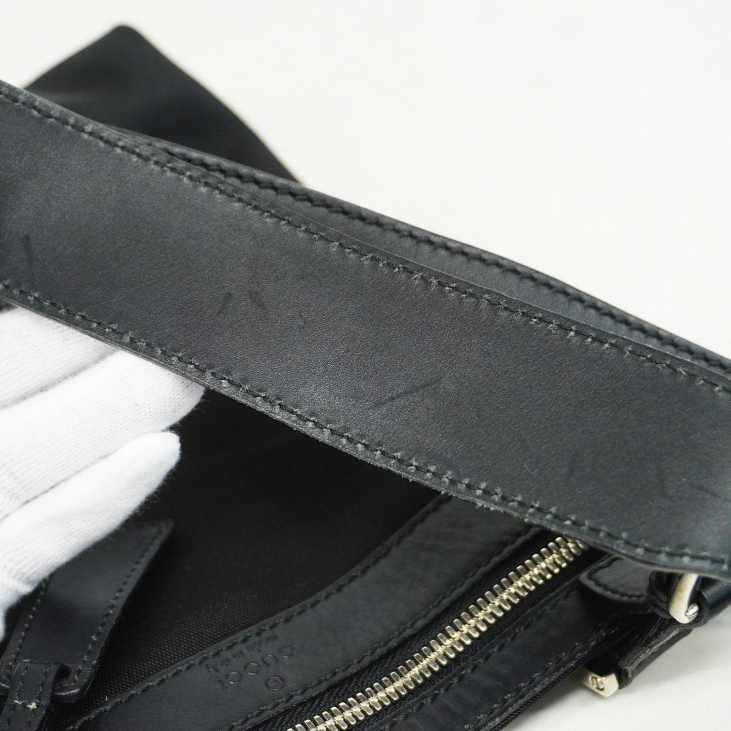 Gucci Messenger