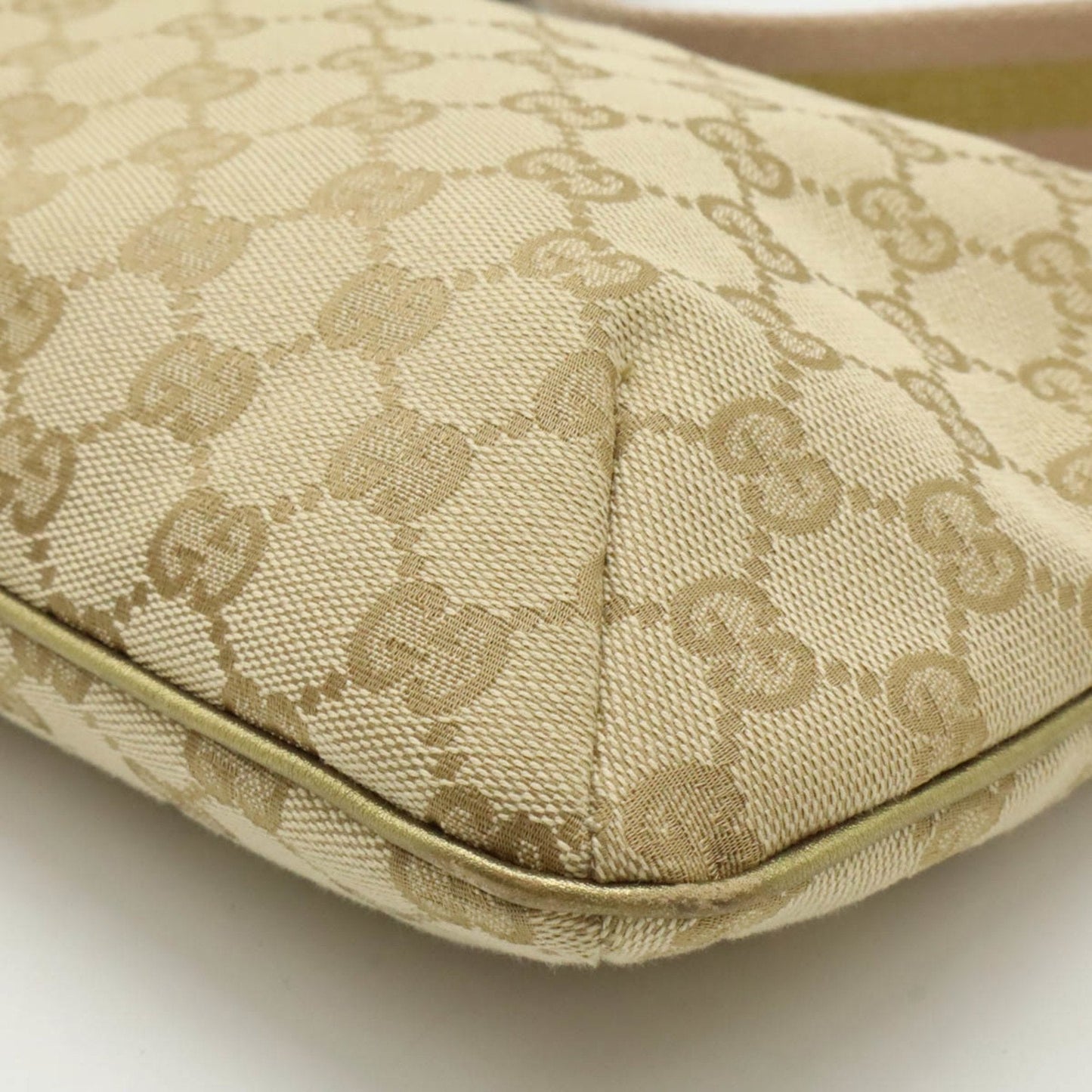 Gucci Sherry