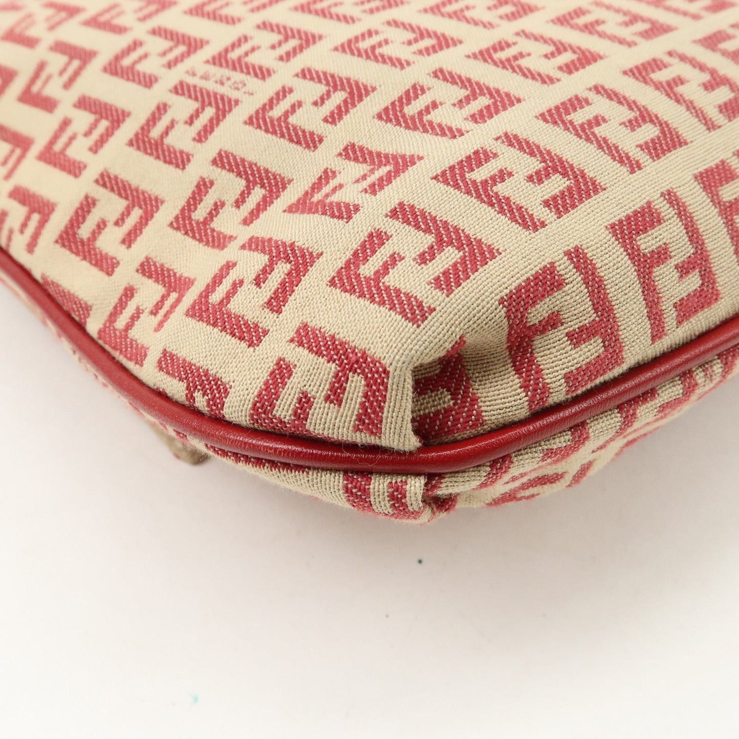 FENDI Zucchino Canvas Leather Shoulder Bag Beige Red 8BT075