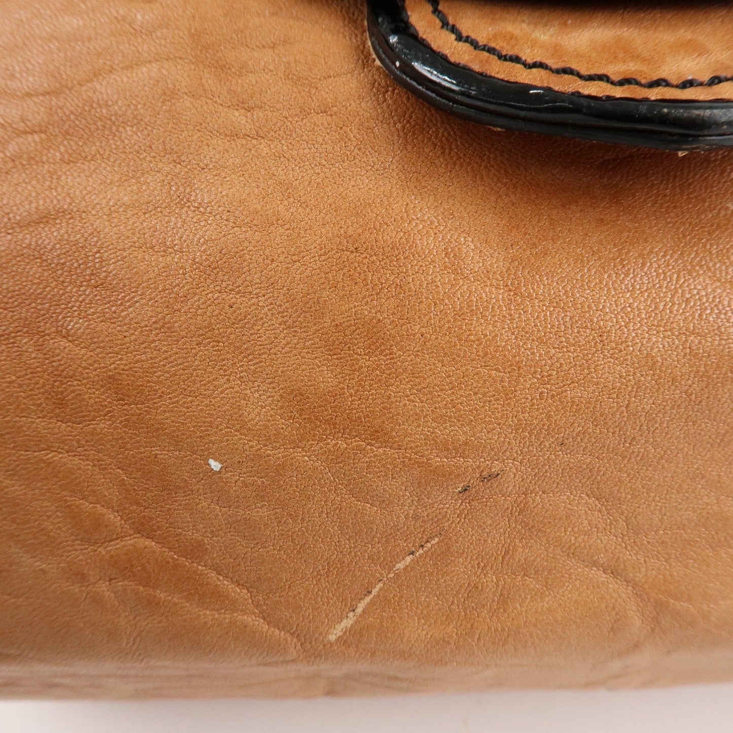 FENDI Leather Patent Leather Chain Shoulder Bag Brown 8BR563