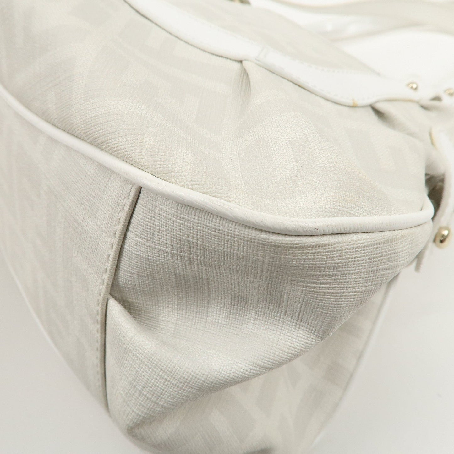 FENDI Zucca PVC Leather Shoulder Bag White Gold Hardware 8BR628